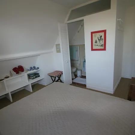 D'hotes Les Champarts Tourville-la-Chapelle