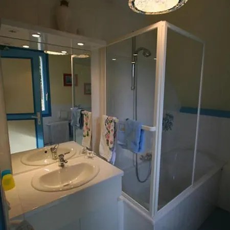 D'hotes Les Champarts Panzió